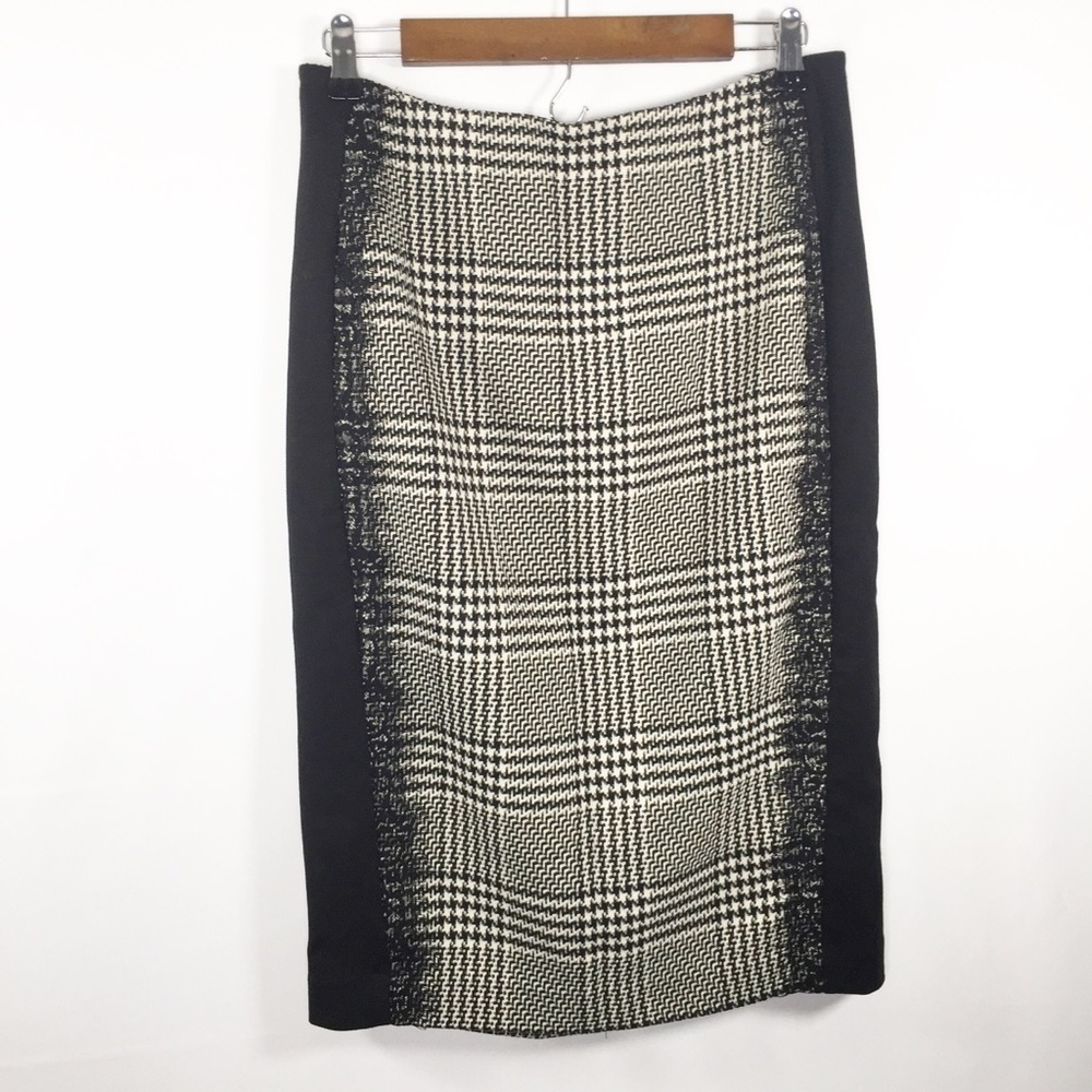 7th Ave size 8 Classic Black and White Pencil Skirt
